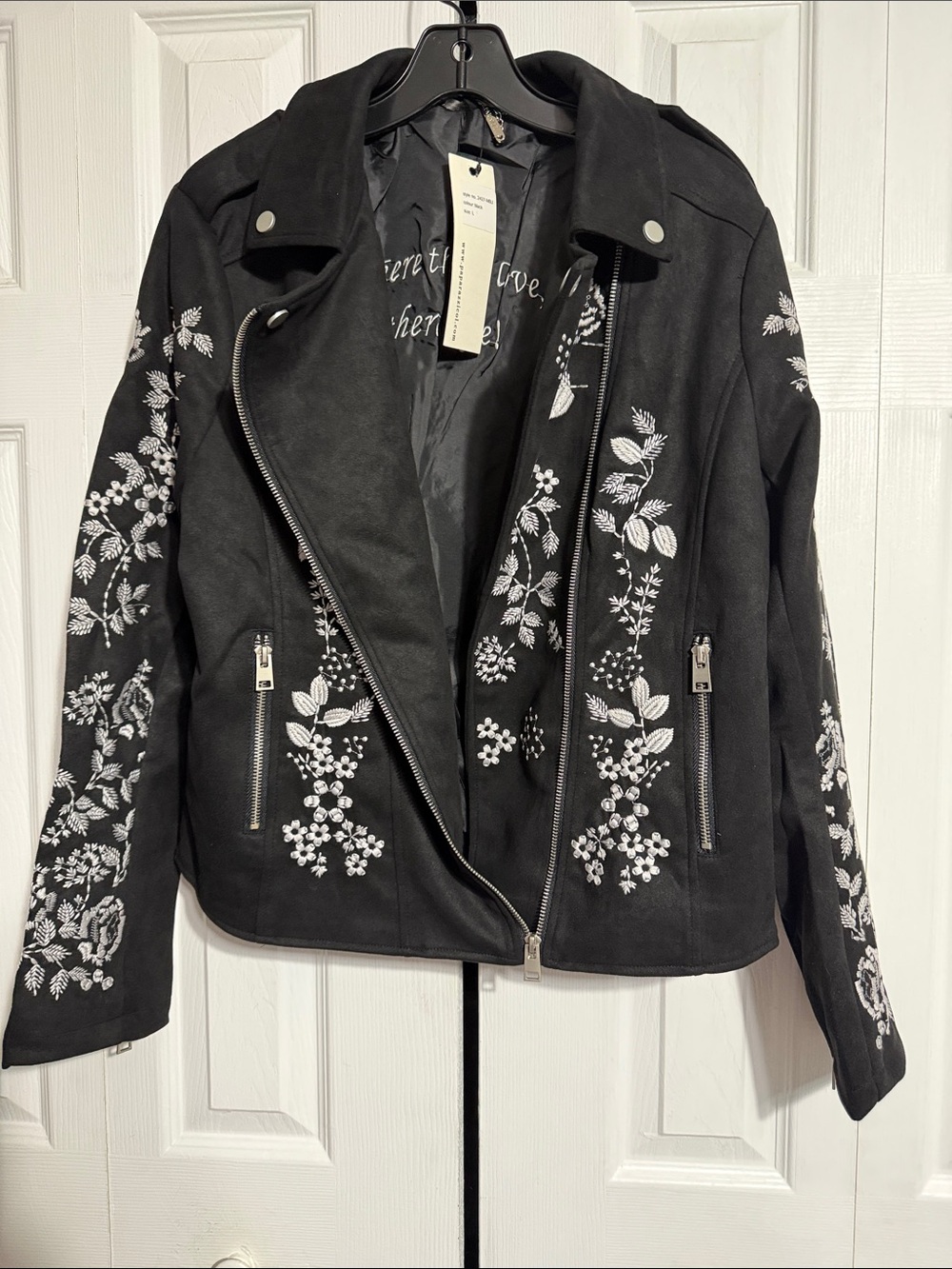 PAPARAZZI black embroidered floral NWT coat jacket size LARGE - Picture 4 of 13